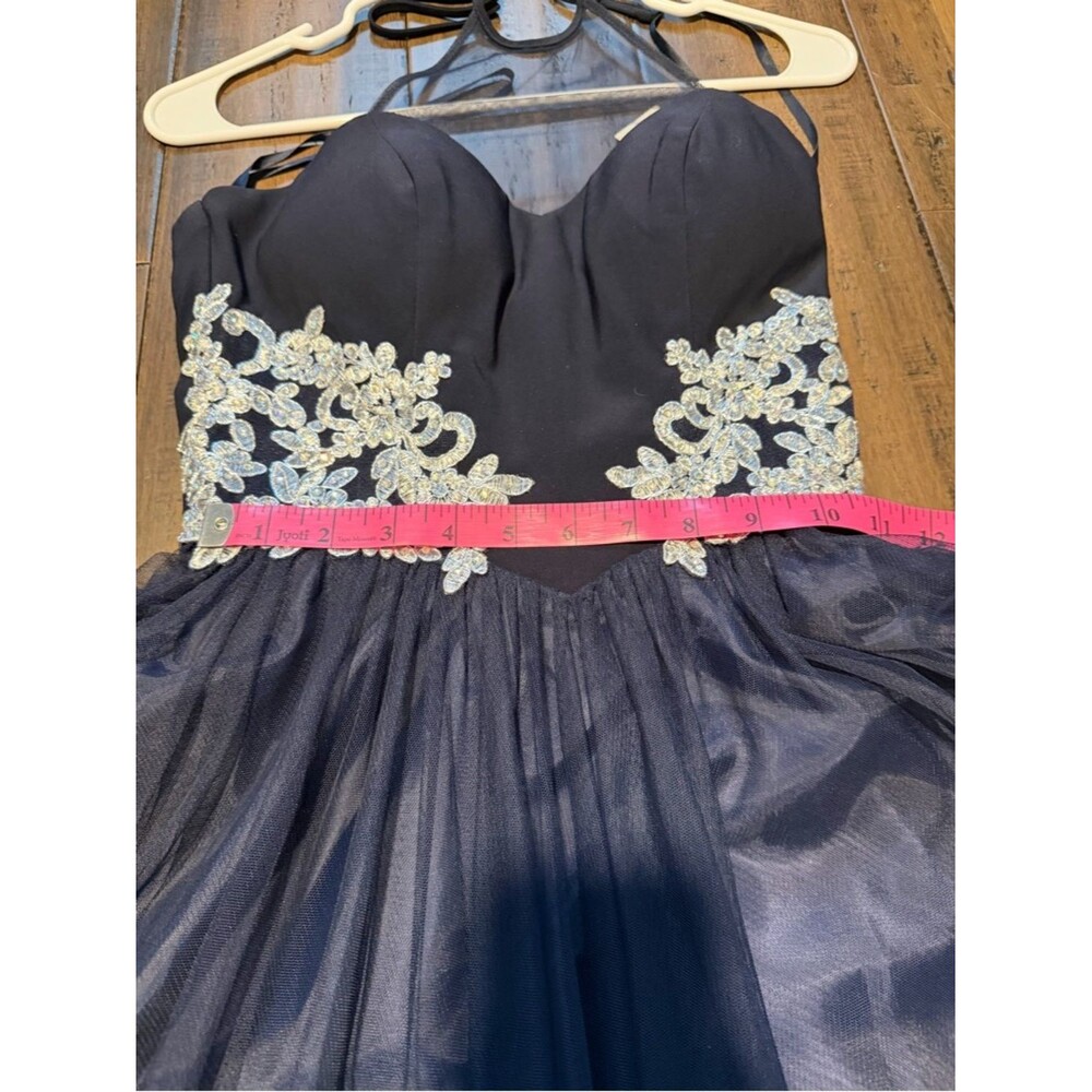 Navy Ball Gown Prom Dress with White Lace Waist NWT Size 1 - Picture 5 of 9